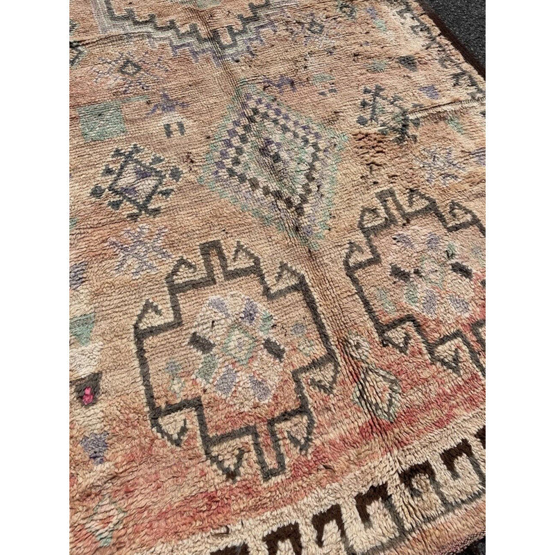 Vintage Berber Boujaad wool rug, Morocco 1980