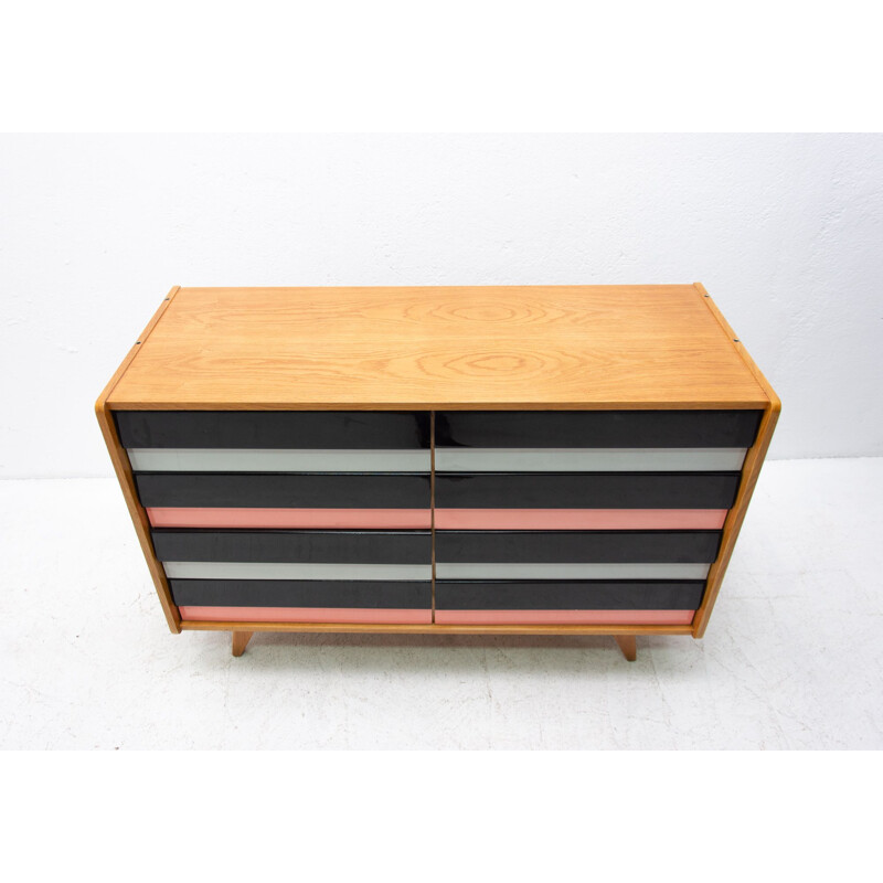 Vintage beech and plywood chest of drawers model no U-453 by Jiří Jiroutek for Interiér Praha, Czechoslovakia 1960