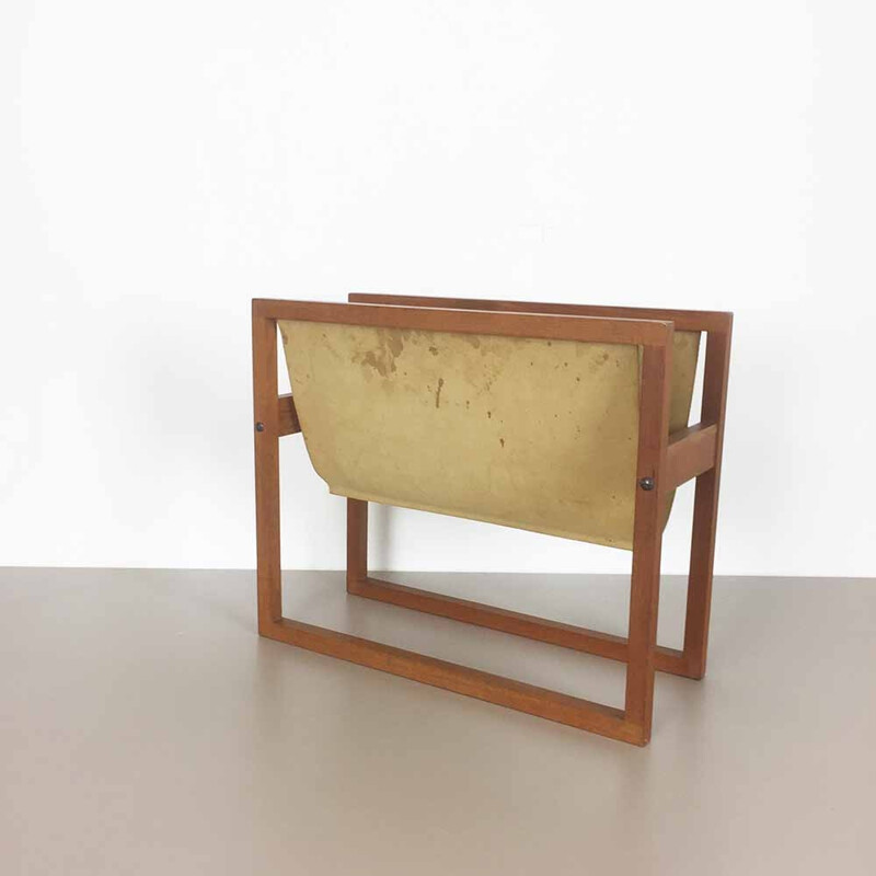 Danish Sika Mobler magazine rack in teak and leather by Kai KRISTIANSEN - 1960s