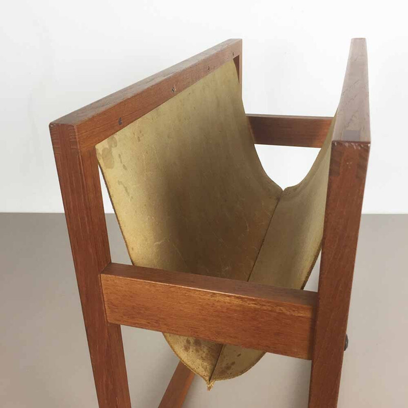 Danish Sika Mobler magazine rack in teak and leather by Kai KRISTIANSEN - 1960s