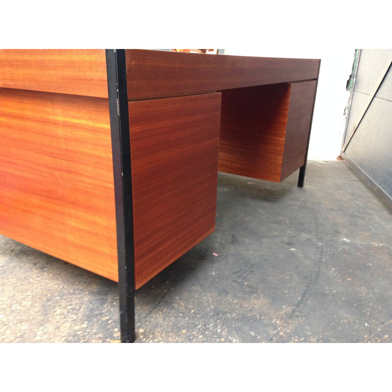 Thonet CM223 desk in wood and metal, Pierre PAULIN - 1960s