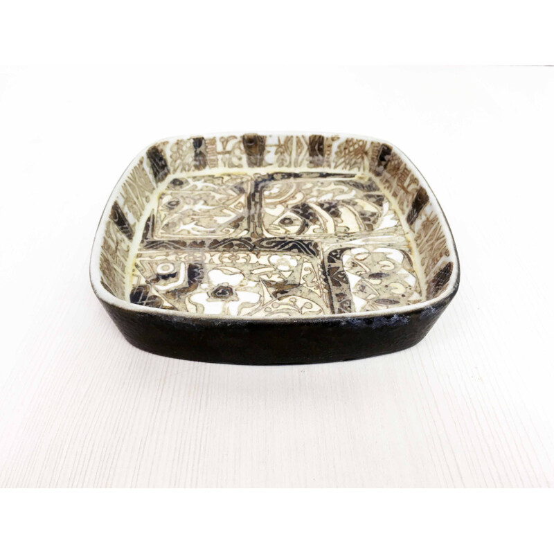 Vintage baca ceramic pocket tray by Nils Thorsson for Royal Copenhagen, 1970