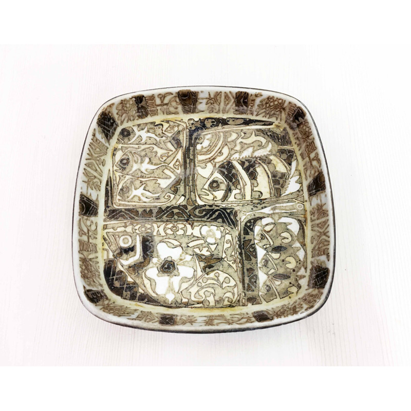 Vintage baca ceramic pocket tray by Nils Thorsson for Royal Copenhagen, 1970