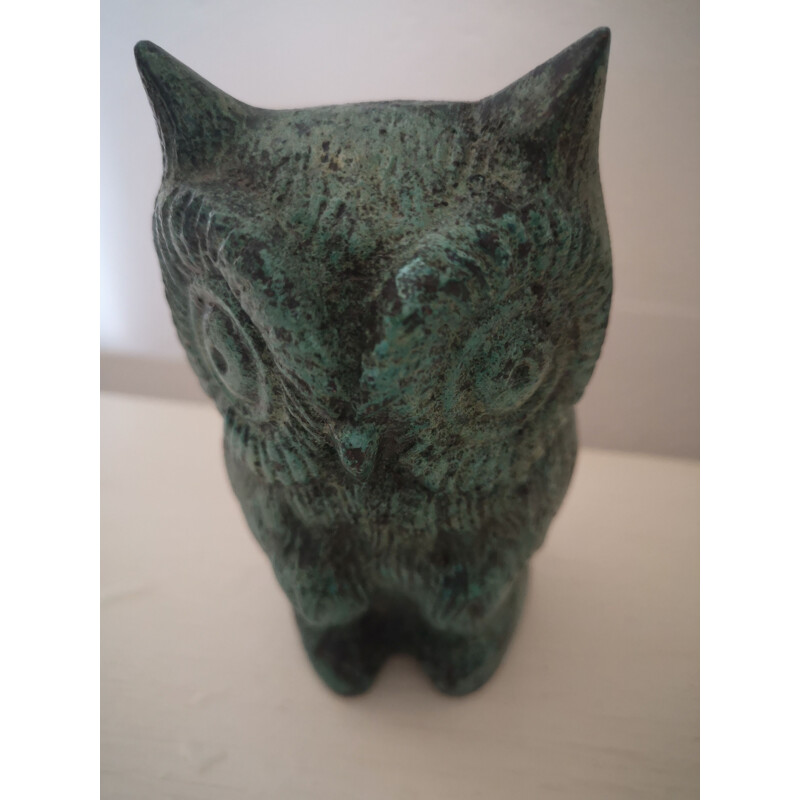 Vintage owl in pale green ceramic, France 1960