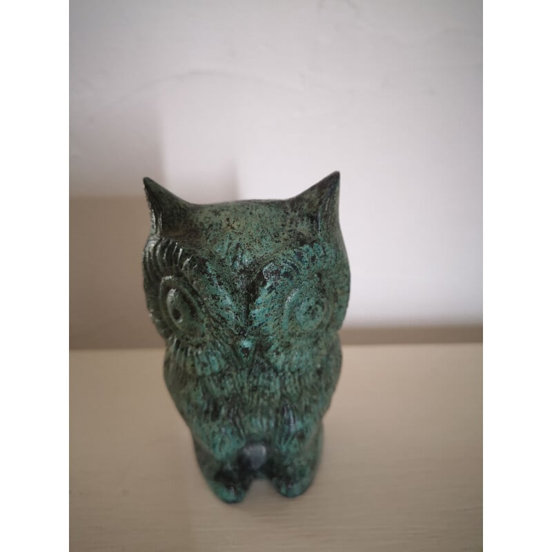 Vintage owl in pale green ceramic, France 1960