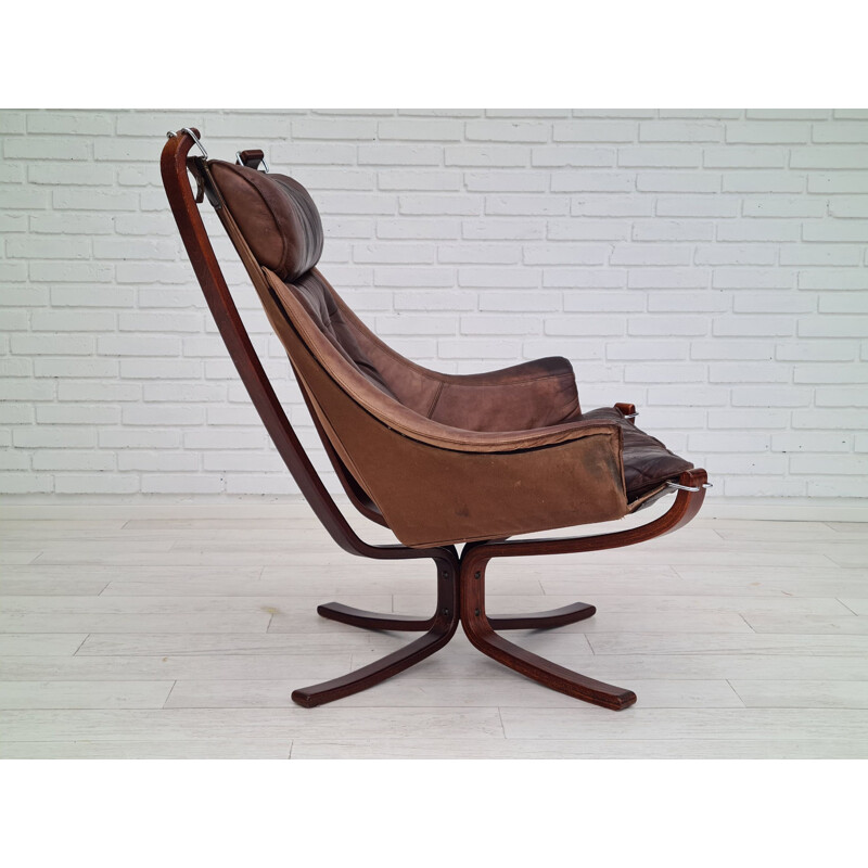 Norwegian vintage leather lounge chair by Sigurd Ressell for Vatne Møbler