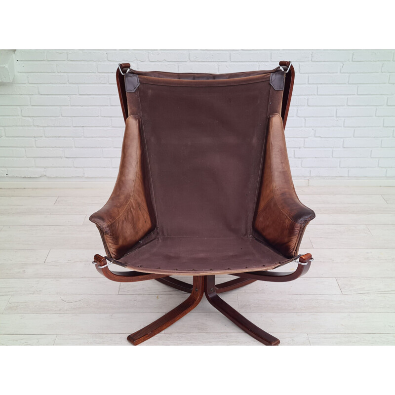 Norwegian vintage leather lounge chair by Sigurd Ressell for Vatne Møbler