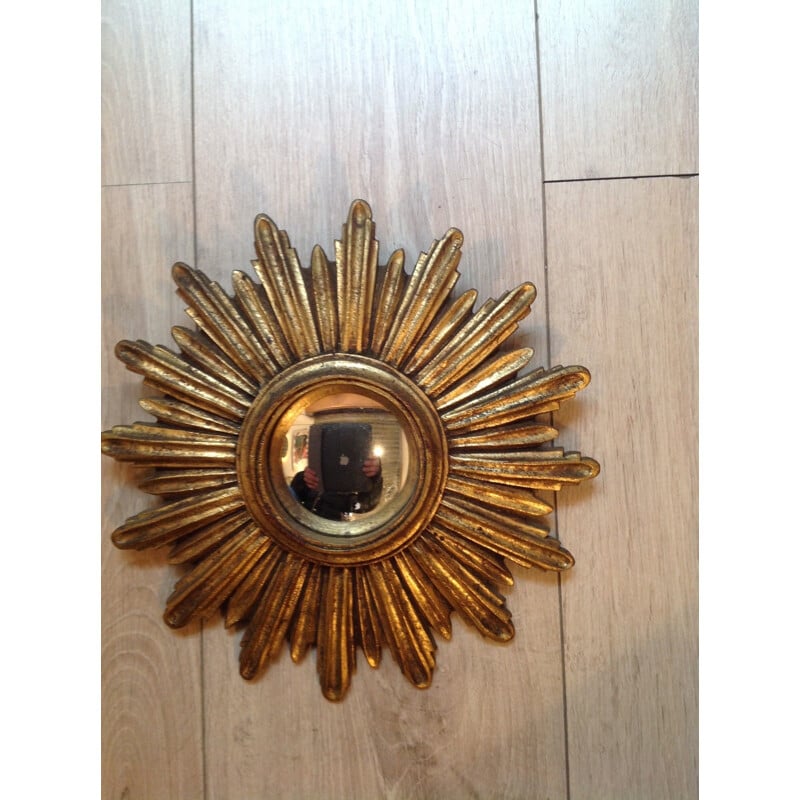 Small Italian sun shaped mirror in resin - 1950s