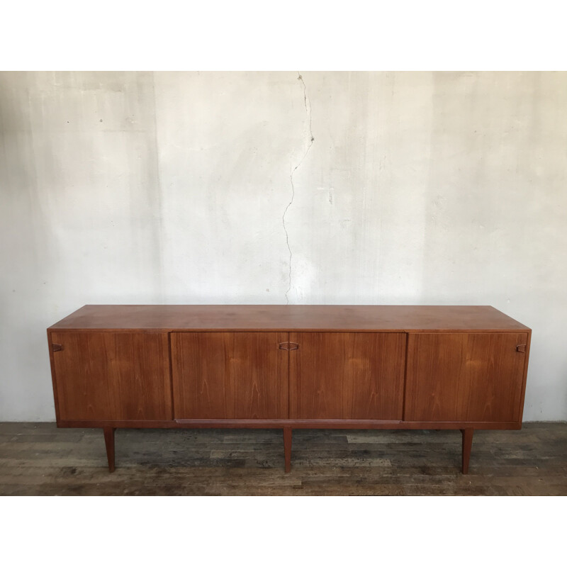 Scandinavian vintage teak sideboard by Henri Rosengren Hansen for Brande Møbelindustrik, Denmark 1960