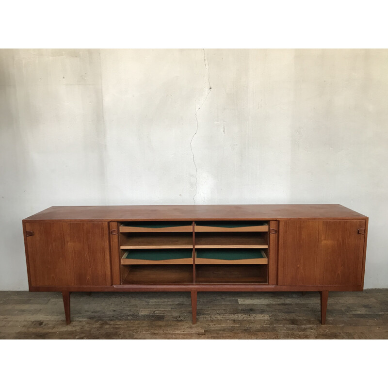 Scandinavian vintage teak sideboard by Henri Rosengren Hansen for Brande Møbelindustrik, Denmark 1960