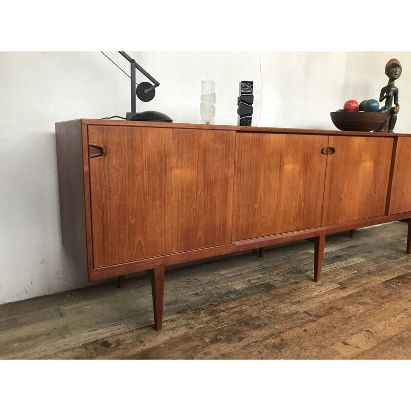 Scandinavian vintage teak sideboard by Henri Rosengren Hansen for Brande Møbelindustrik, Denmark 1960