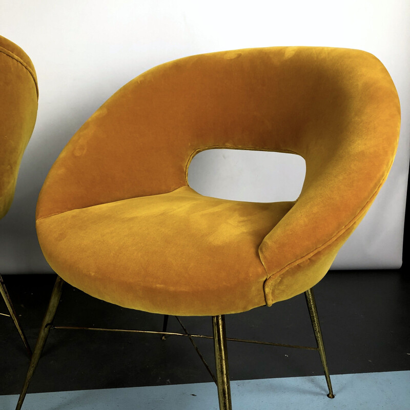 Paar vintage fauteuils in goudfluweel van Silvio Cavatorta, 1950