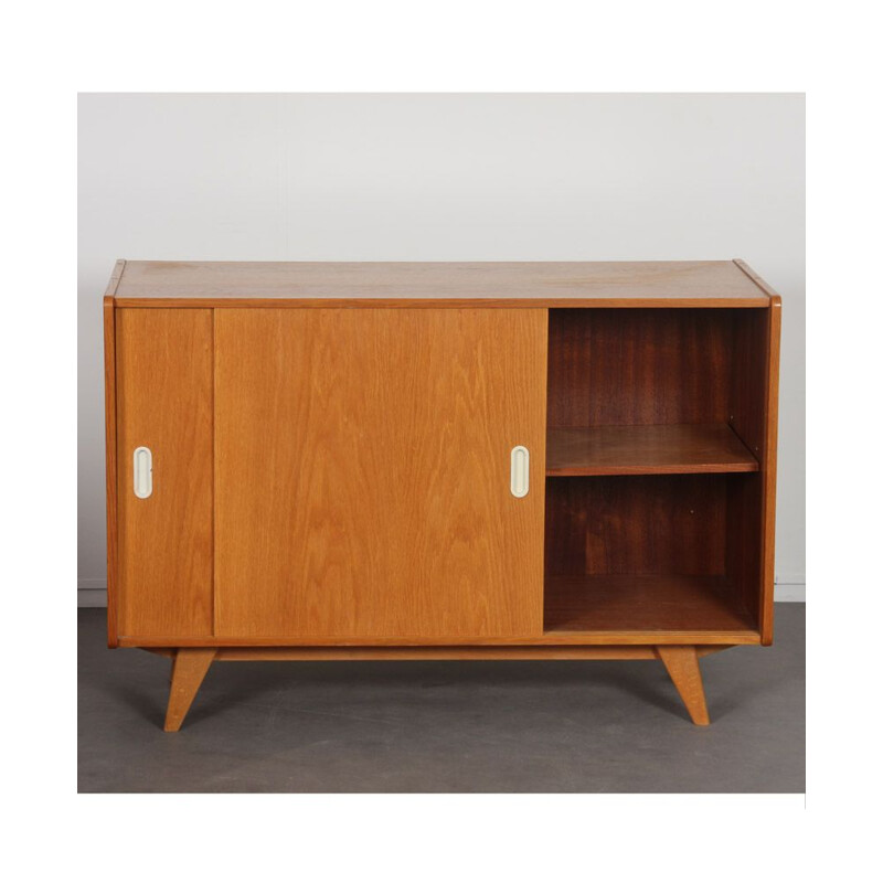 Vintage oakwood highboard model U-452 by Jiri Jiroutek for Interier Praha, 1960