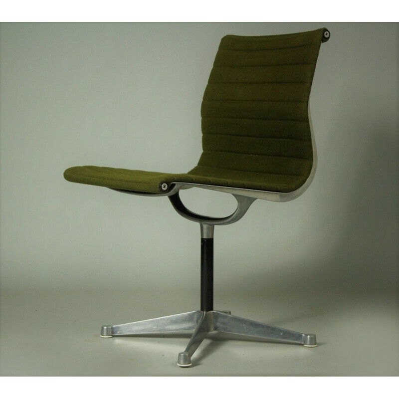 Fauteuil de bureau vintage EA 105 Alu par Ch. & R. Eames pour Herman Miller, États-Unis 1973-1975