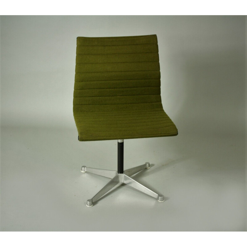 Vintage EA 105 Alu desk armchair by Ch. & R. Eames for Herman Miller, USA 1973-1975