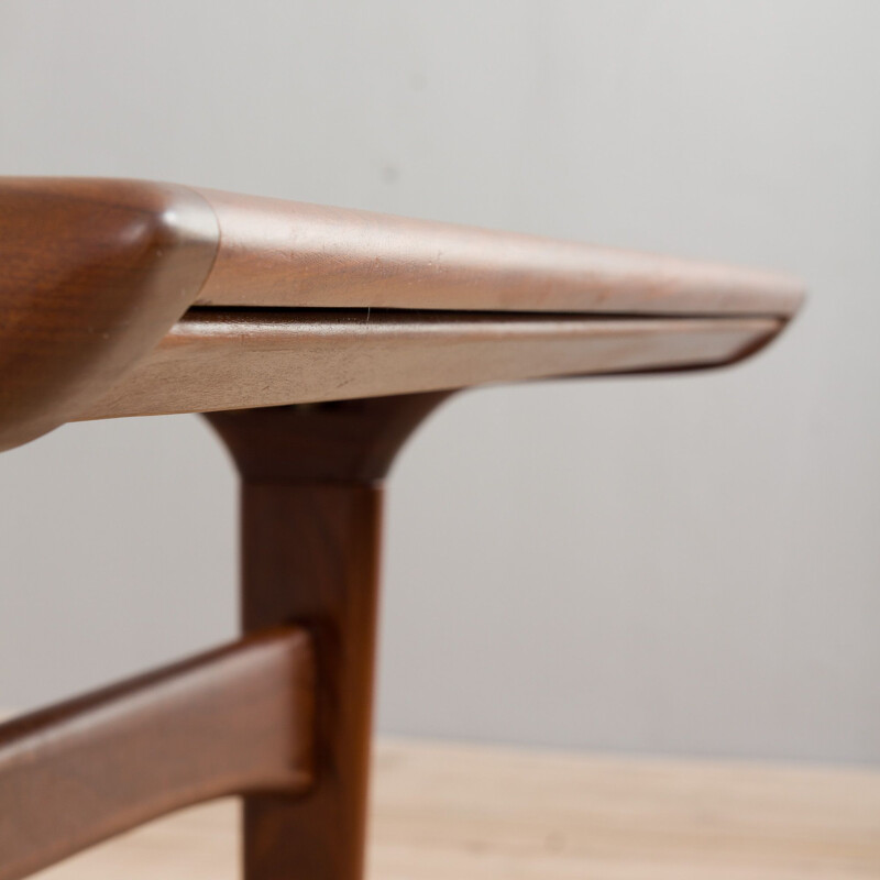 Teak vintage extendable dining table by Johannes Andersen for Uldum Møbelfabrik, Denmark 1960s