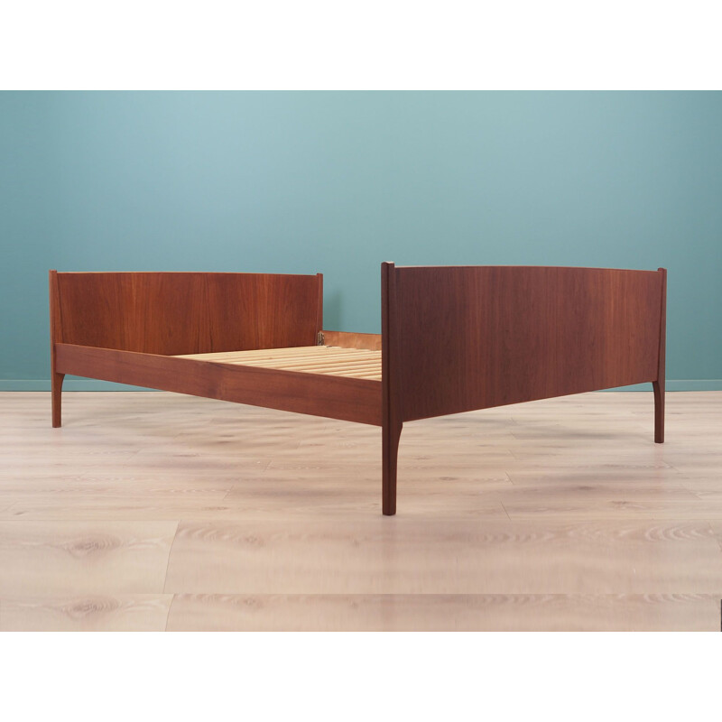 Mid-century Danish teak bed for Omann Jun, 1970s