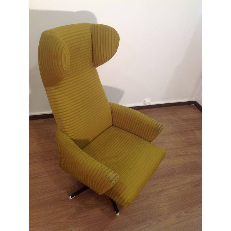 Vintage swivel armchair in yellow velvet with high back, Czechoslovakia 1980