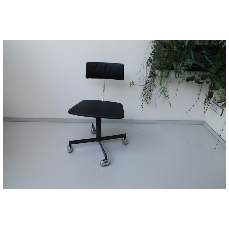 Danish Kevi desk chair in black leather, Ib & Jørgen RASMUSSEN - 1950s