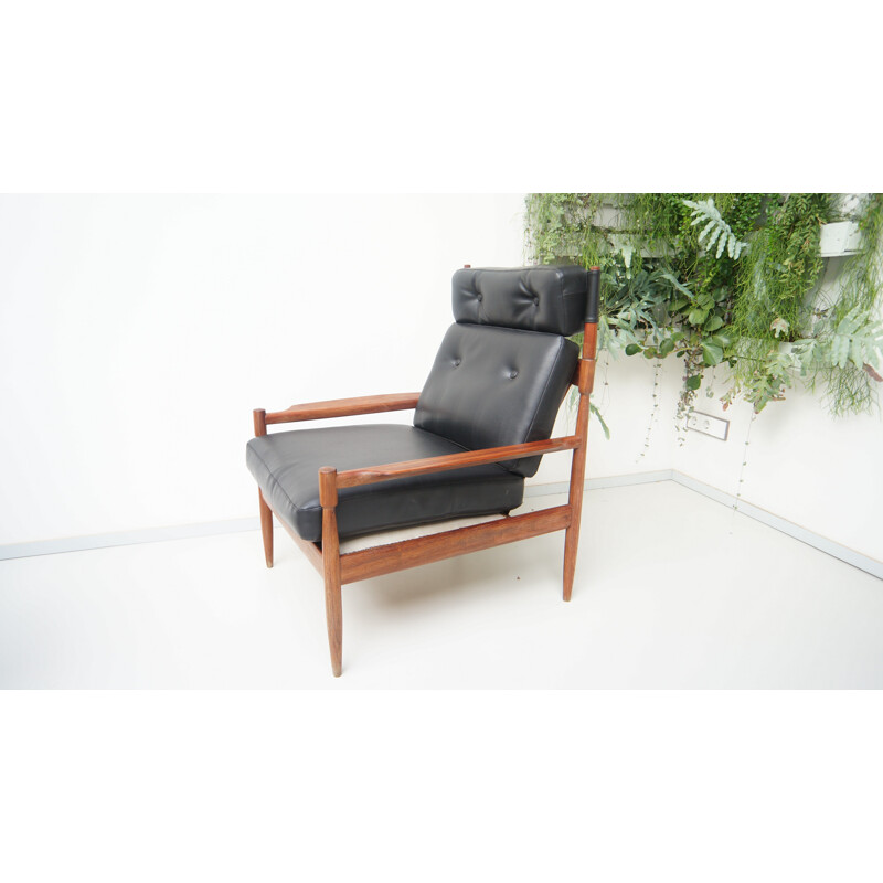 Armchair in black leatherette and Rio rosewood - 1950s