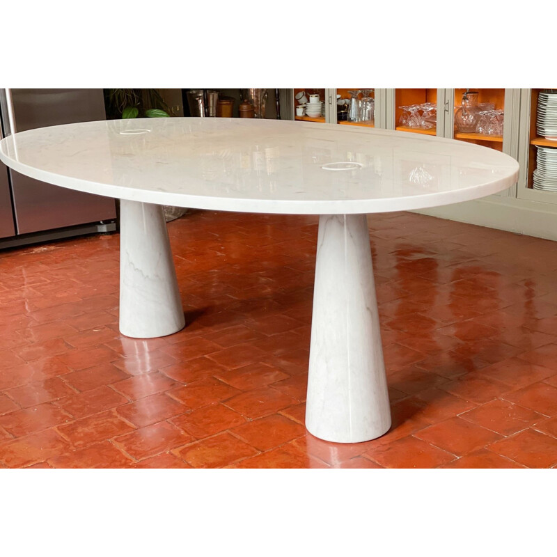 Mid-century dining table in Carrara marble model "Eros" by Angelo Mangiarotti, Italy 1970s