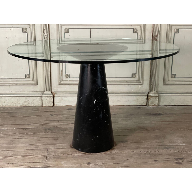 Table vintage à pieds en marbre noir et plateau en verre par Angelo Mangiarotti, Italie 1970