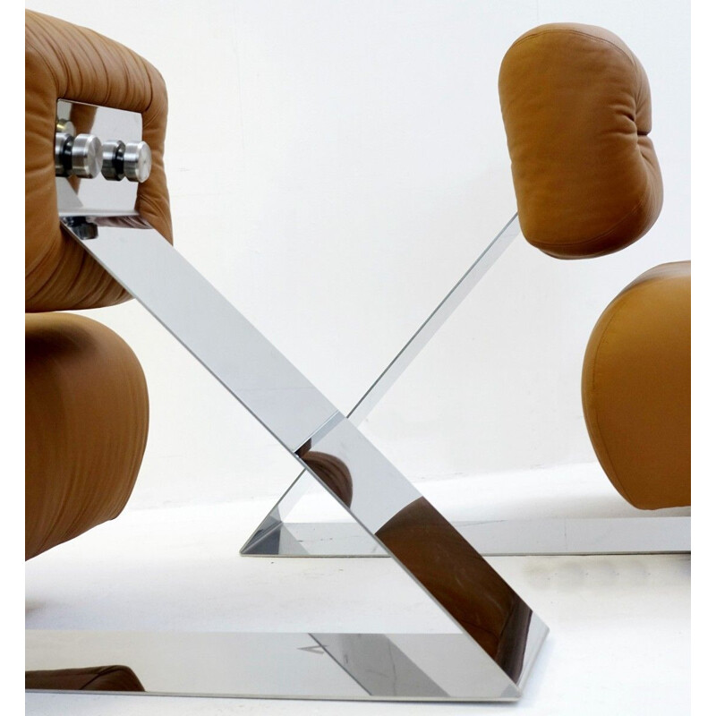 Pair of vintage cognac leather armchairs model "Aran" by Oscar Niemeyer, 1975