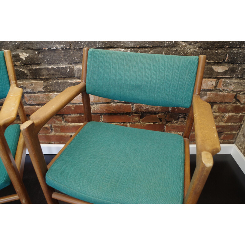Vintage office armchair with armrests by Thonet, 1960s