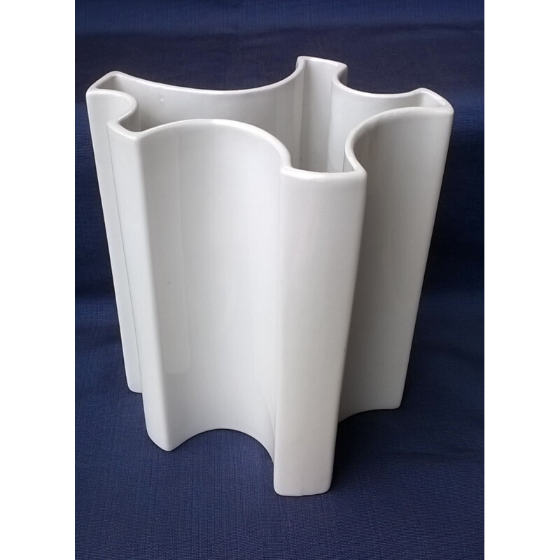 Italian Brambilla Brothers vase in white ceramic, Angelo MANGIAROTTI - 1960s