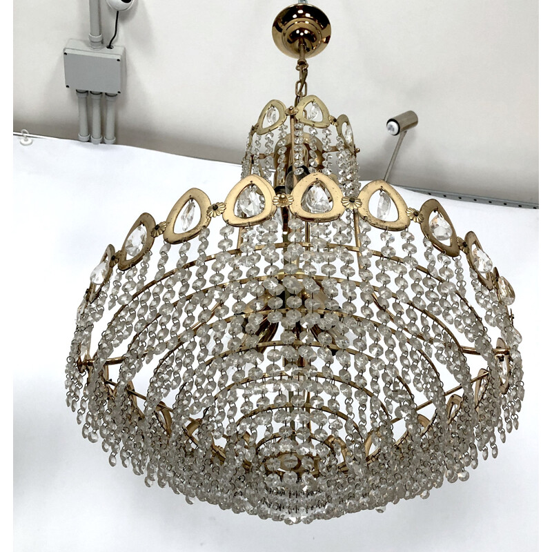 Pair of vintage gilded brass and crystal chandeliers by Sciolari, Italy 1970