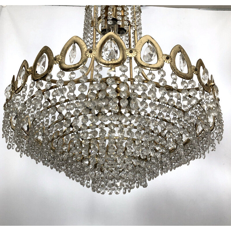 Pair of vintage gilded brass and crystal chandeliers by Sciolari, Italy 1970