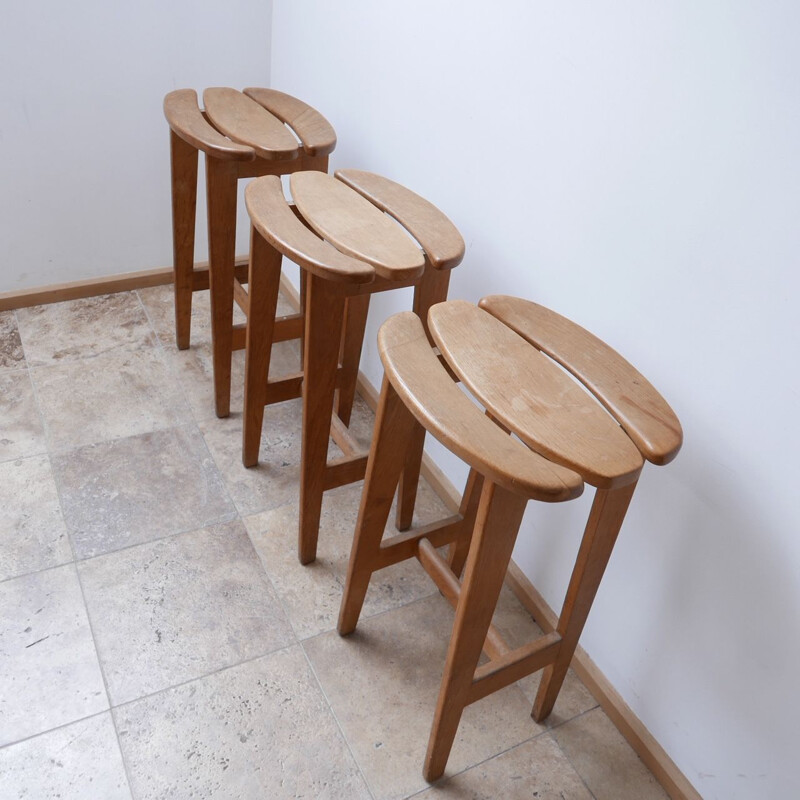 Set of 3 oakwood mid-century bar stools by Guillerme et Chambron, France 1960s