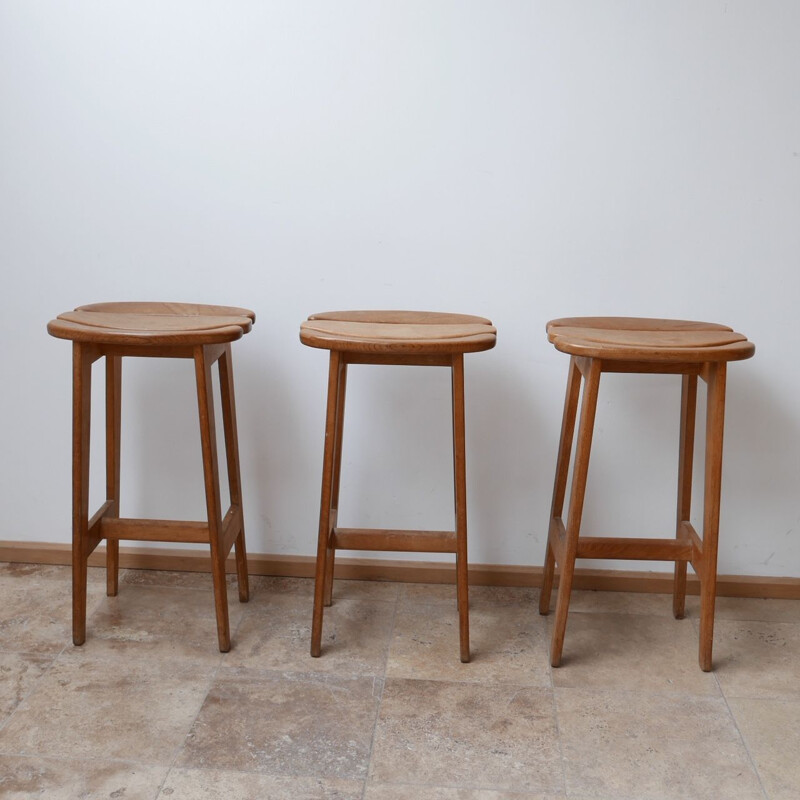 Set of 3 oakwood mid-century bar stools by Guillerme et Chambron, France 1960s