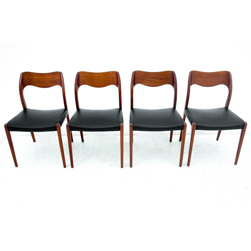 Set of 4 vintage chairs by Niels O. Moller, Denmark 1960s