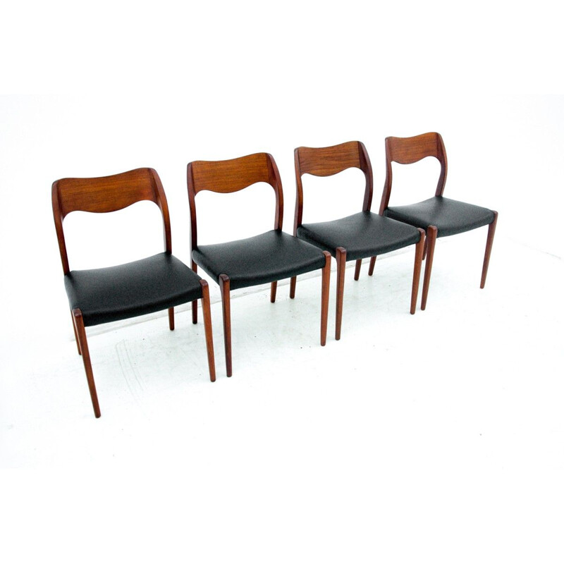 Set of 4 vintage chairs by Niels O. Moller, Denmark 1960s