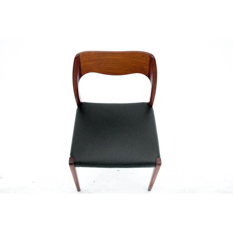 Set of 4 vintage chairs by Niels O. Moller, Denmark 1960s