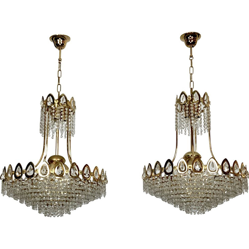 Pair of vintage gilded brass and crystal chandeliers by Sciolari, Italy 1970