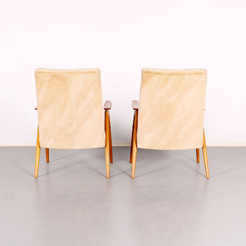 Paire de fauteuils vintage de Jaroslav Šmídek