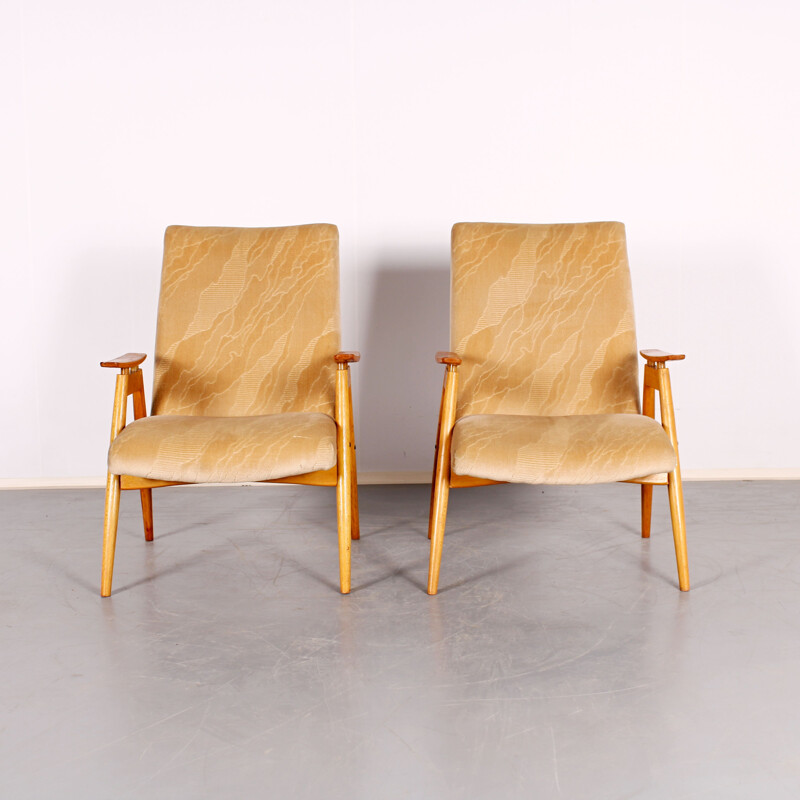 Paar vintage fauteuils van Jaroslav Šmídek