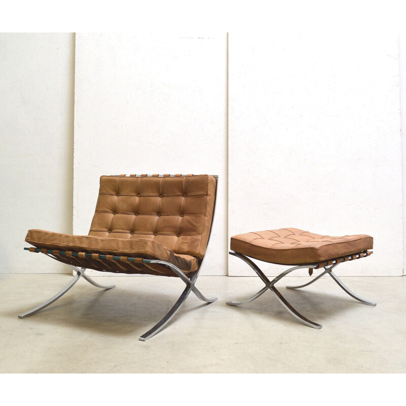 Vintage Barcelona armchair and ottoman by Mies v.d. Rohe for Knoll, 1950s