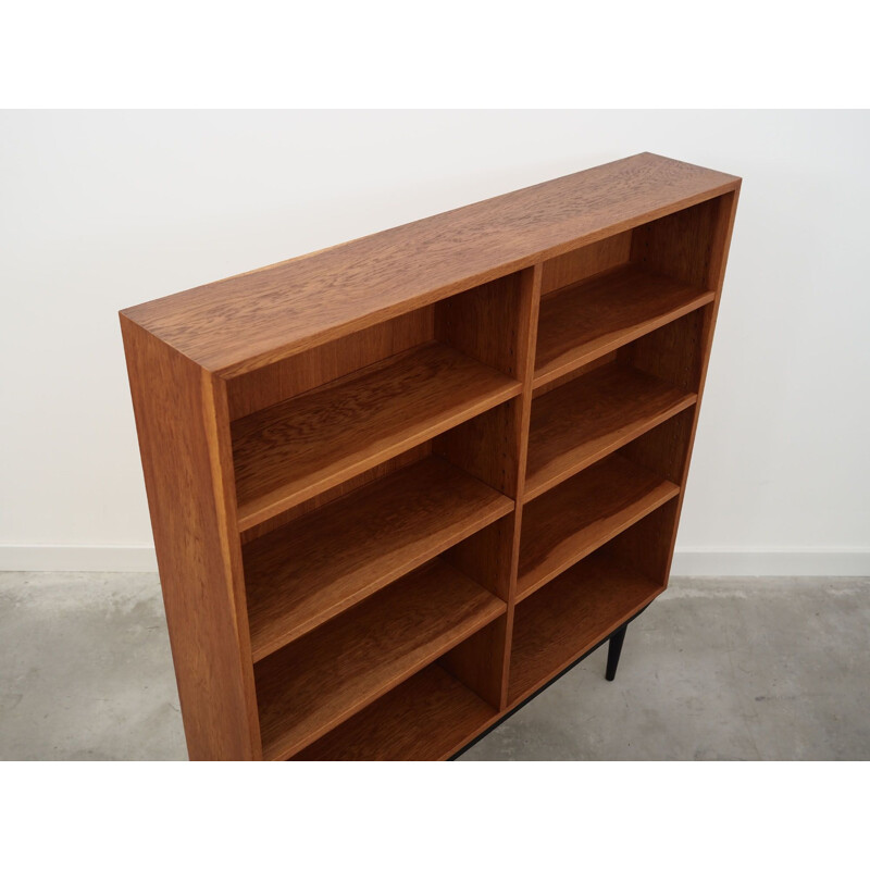 Oakwood mid century bookcase, Denmark 1970s