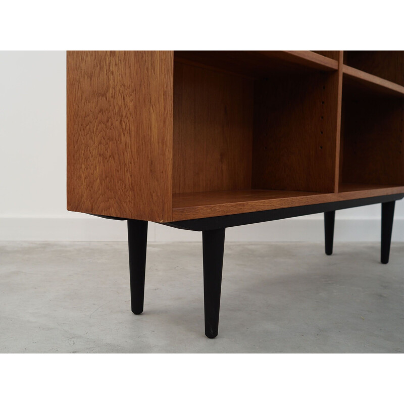 Oakwood mid century bookcase, Denmark 1970s