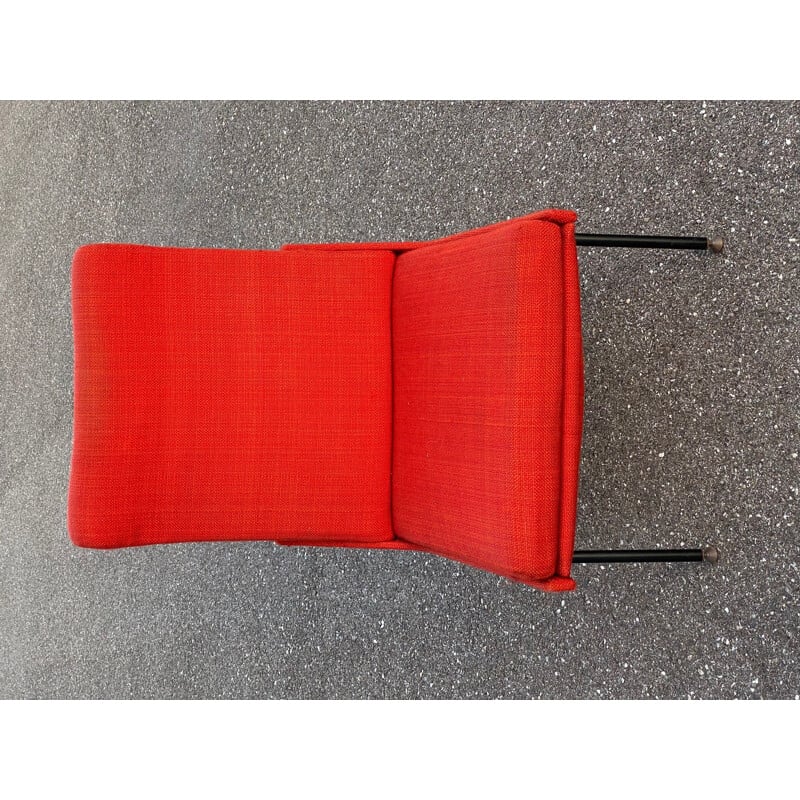 Vintage red armchair by Pierre Guariche, 1958