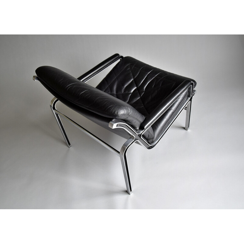 Vintage-Sessel Aluline in schwarzem Leder von Andre VandenBeuck, 1960