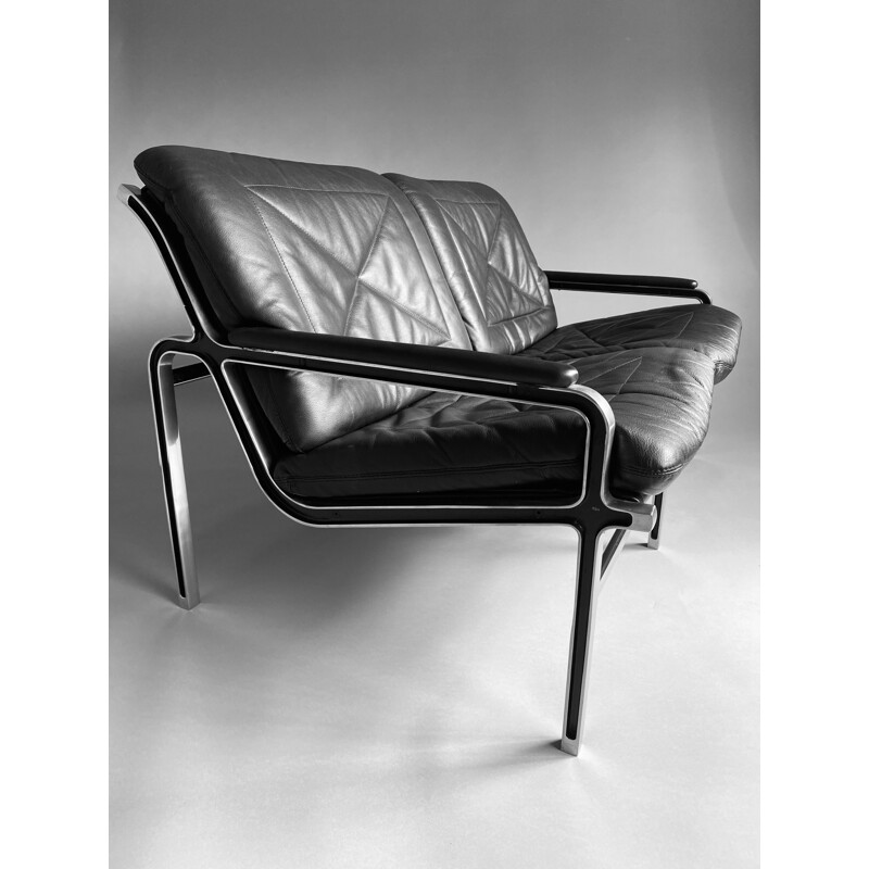 Sofá vintage de aluminio y cuero negro de Andre Vanden Beuck para Strässle, 1960