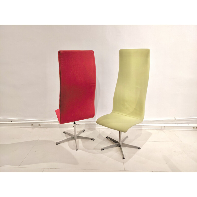 Conjunto de 6 cadeiras Oxford vintage em tecido verde e vermelho de Arne Jacobsen para Fritz Hansen, 1970