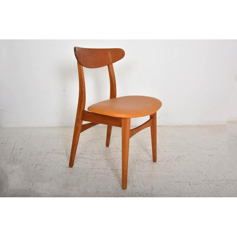Lot de 6 chaises vintage CH30 en chêne et cuir beige par Hans Wegner pour Carl Hansen & Son