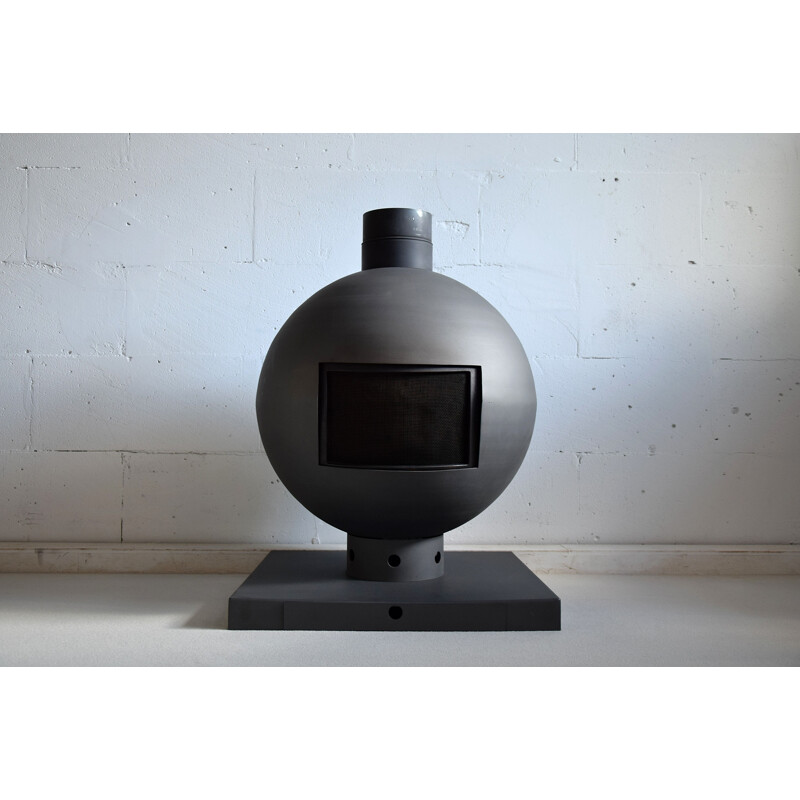 Vintage spherical fireplace in heavy steel by Dries Kreijkamp, Netherlands 1960