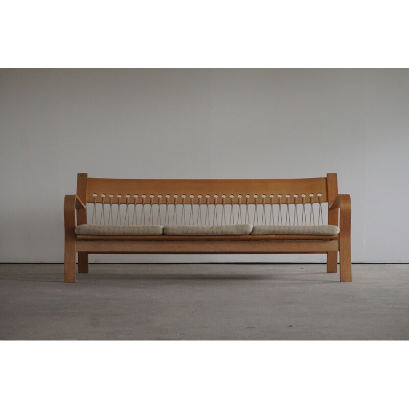 Vintage Danish GE 671 three-seater sofa by Hans J. Wegner for GETAMA, 1960s