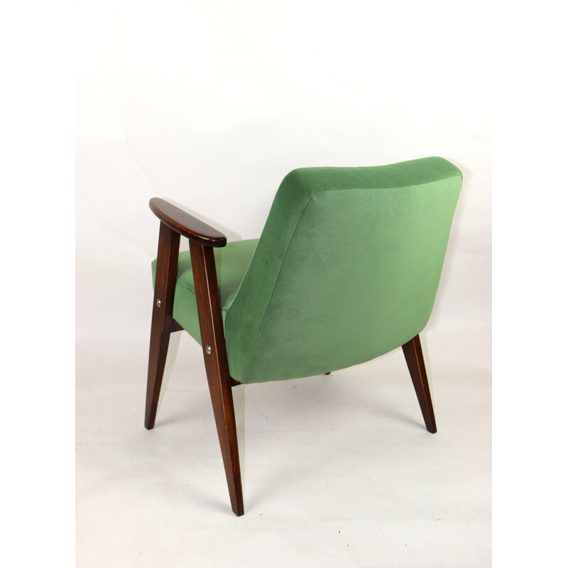 Mid century green velvet 366 armchair by Józef Chierowski, 1970s